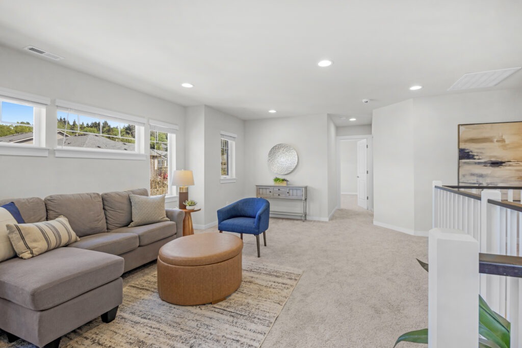 Upper Family Room