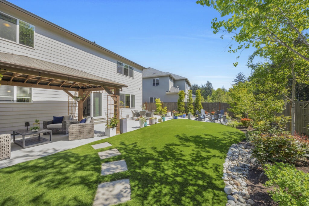 Low Maintenance Turf Yard